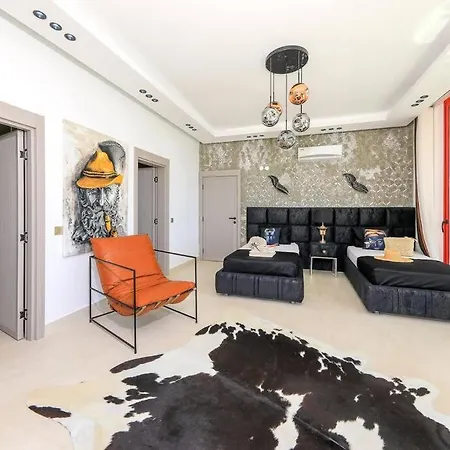 Red Palm / 4* Kaş